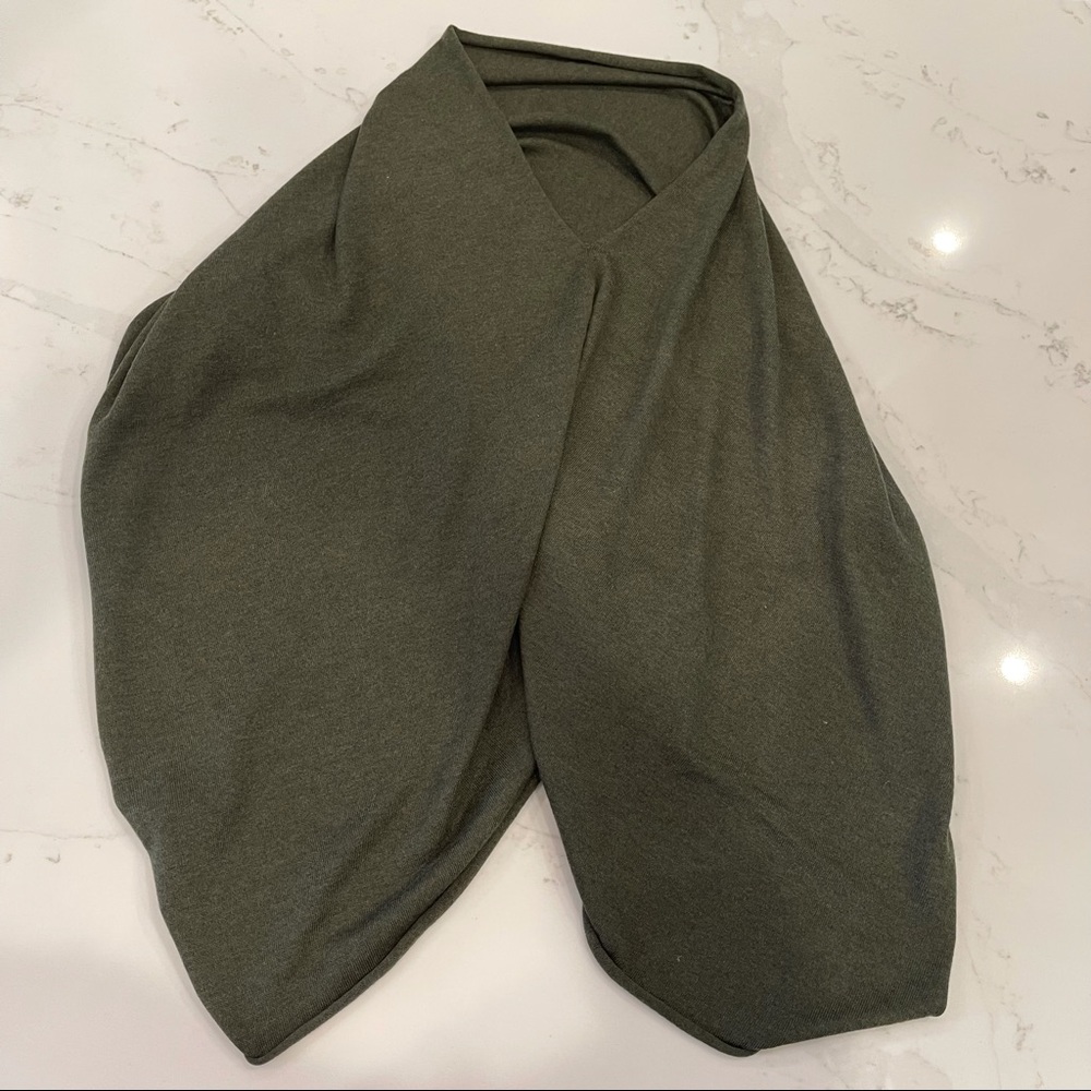 NWOT Kerisma army green shawl/poncho - Picture 6 of 9
